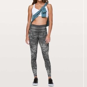 Lululemon Wunder Under Hi-Rise Tight 28” size 4